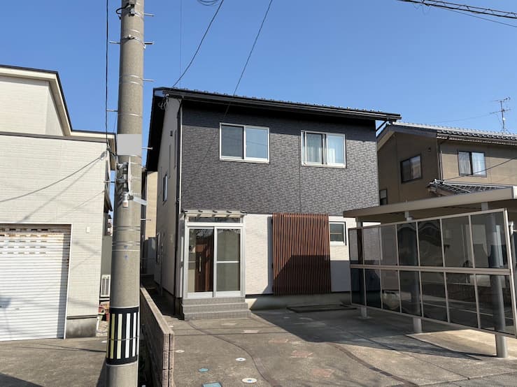 石川県白山市美川和波町で金属サイディング工事を行いました